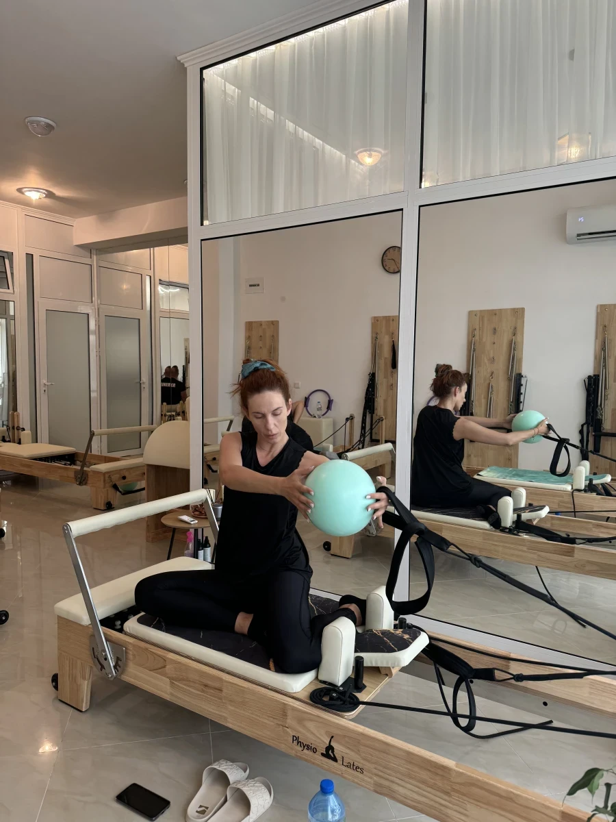 Group class (reformer) – with Multisport cards (free) - Reservation.Studio Group class (reformer) – with Multisport cards (free) - Reservation.Studio