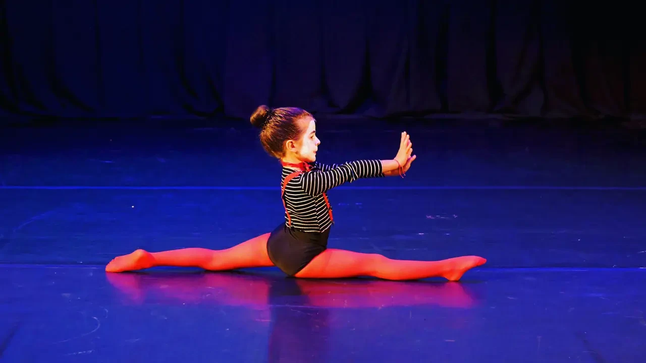 Dance Arena - кв.Стрелбище Dance Arena - кв.Стрелбище