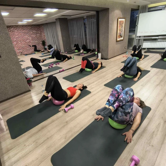 Пилатес с Рони - Reservation.Studio