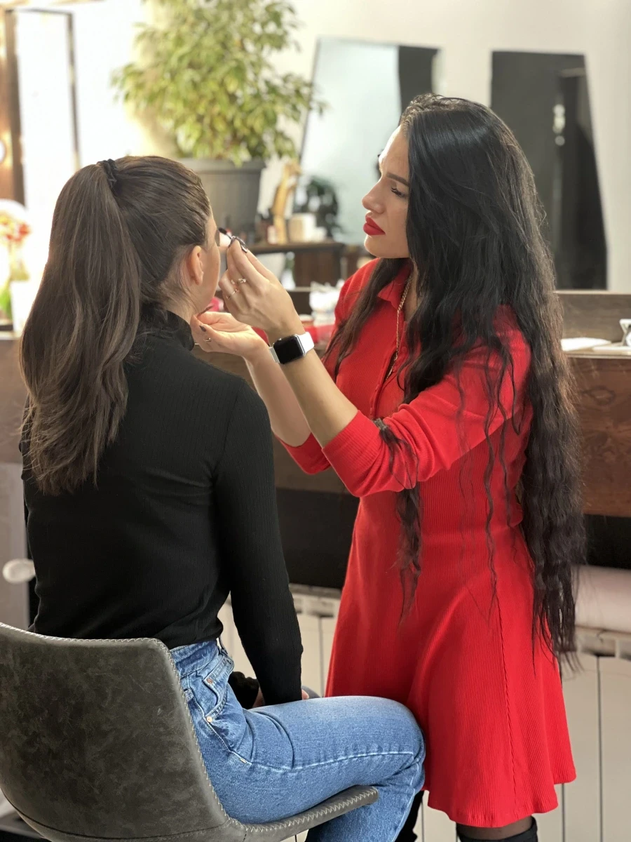 Архитектура и боядисване на вежди - Reservation.Studio Архитектура и боядисване на вежди - Reservation.Studio