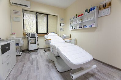 Козметично студио Доби