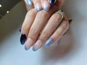 Маникюр с изравняване/укрепване с база и гел лак Маникюр с изравняване/укрепване с база и гел лак