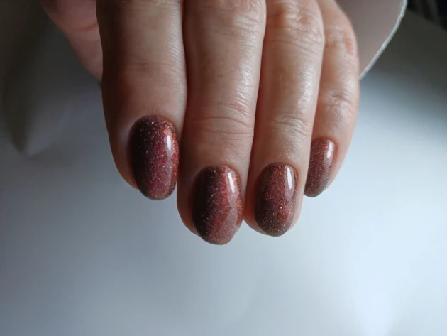 Маникюр с гел лак - Reservation.Studio