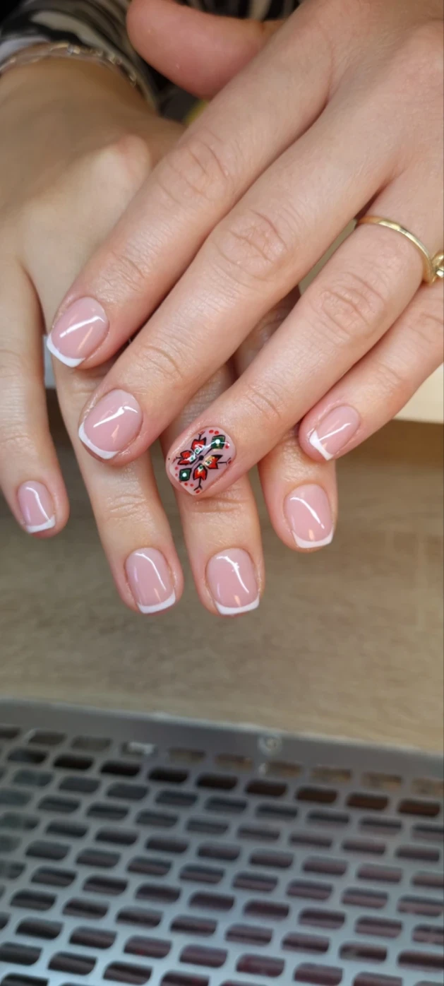 Маникюр с гел + укрепване и изравняване с база - Reservation.Studio Маникюр с гел + укрепване и изравняване с база - Reservation.Studio