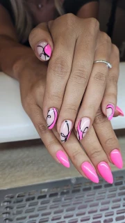 Маникюр с гел + укрепване и изравняване с база