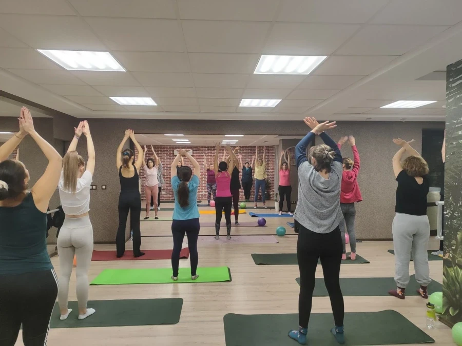 Пилатес с Рони - Reservation.Studio