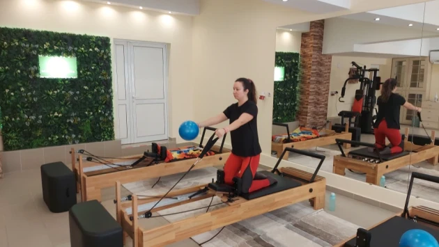 Reformer Pilates / Пилатес Реформър - Reservation.Studio