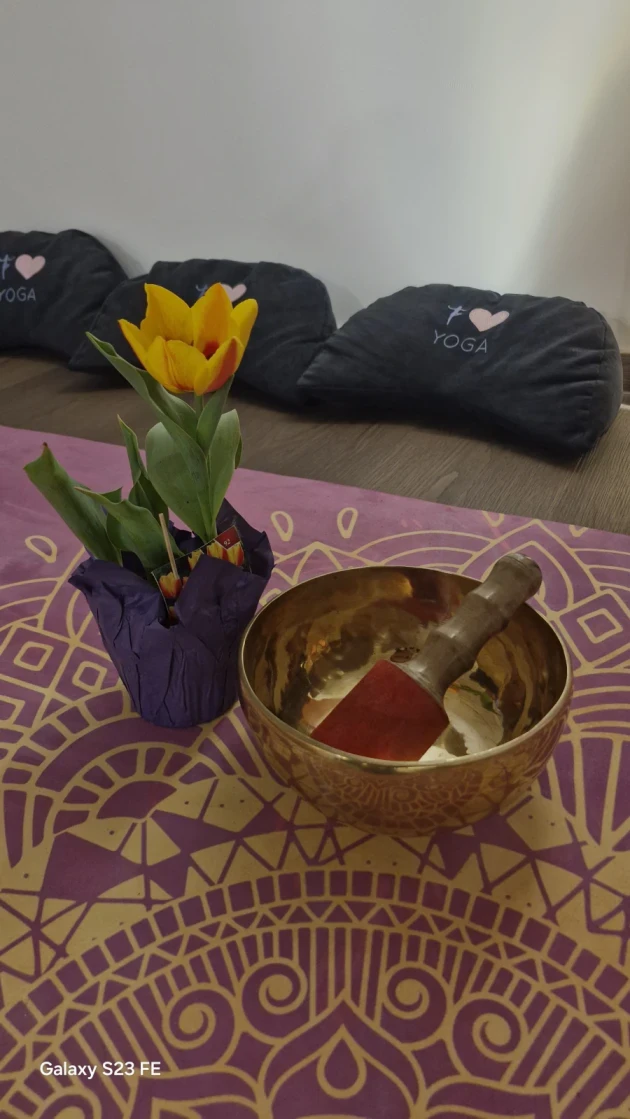 Йога за тонус - Reservation.Studio Йога за тонус - Reservation.Studio