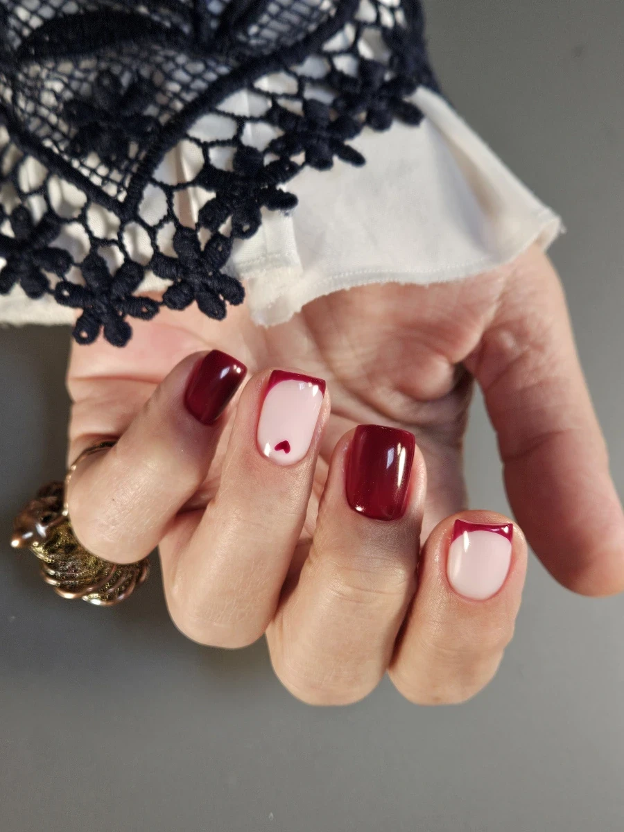 Маникюр с гел лак - Reservation.Studio