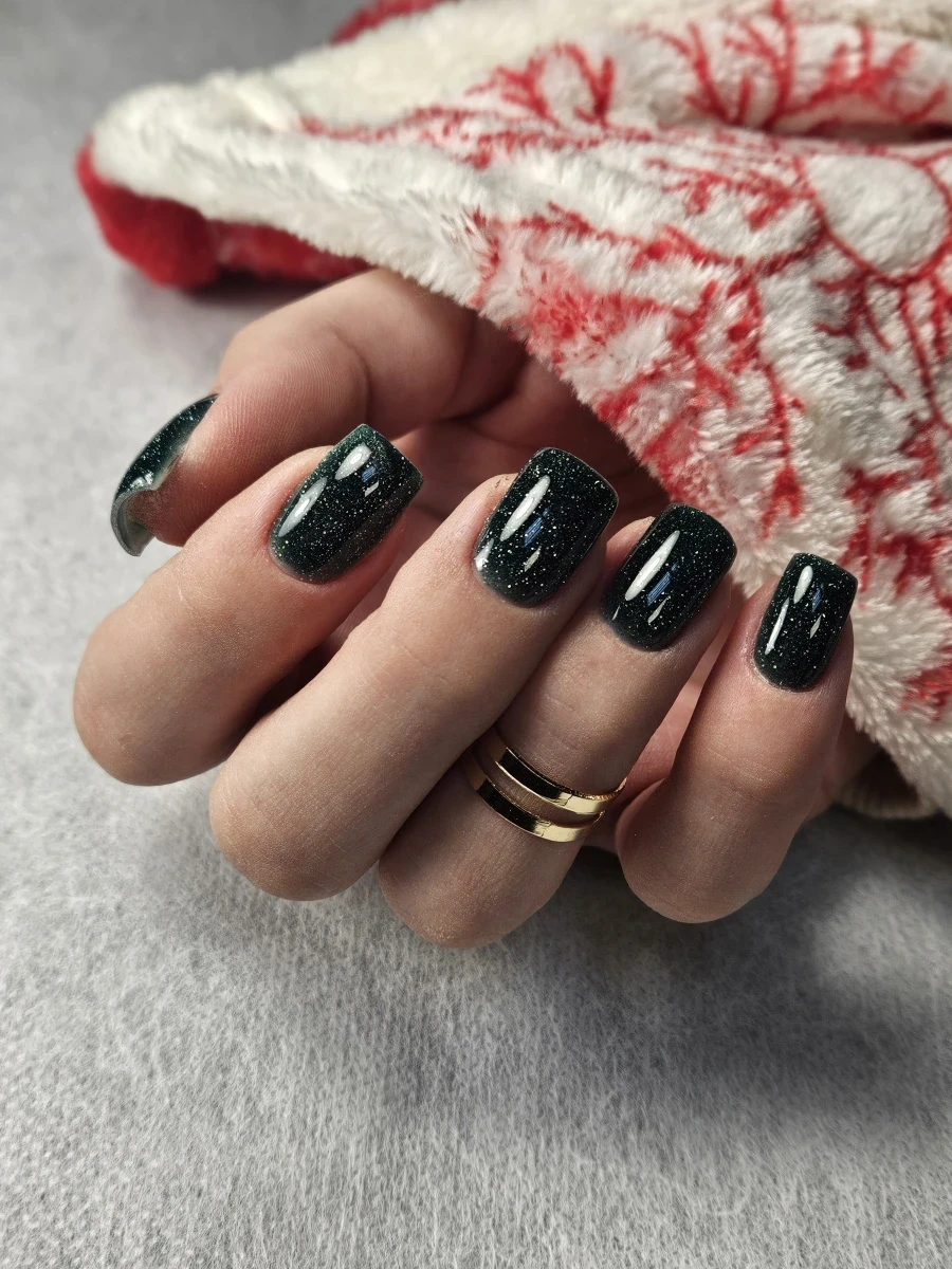 Маникюр с гел лак - Reservation.Studio Маникюр с гел лак - Reservation.Studio