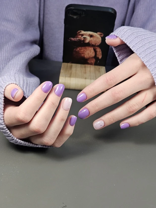 Маникюр с гел лак - Reservation.Studio