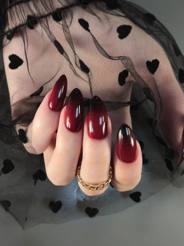 Маникюр с гел лак - Reservation.Studio