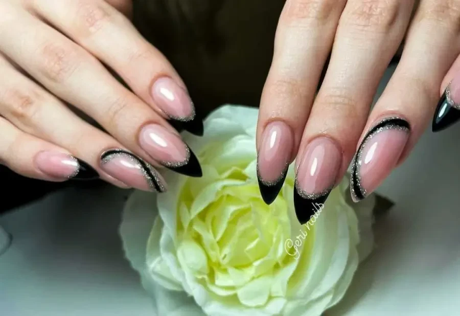 Гел лак с каучукова база - Reservation.Studio Гел лак с каучукова база - Reservation.Studio