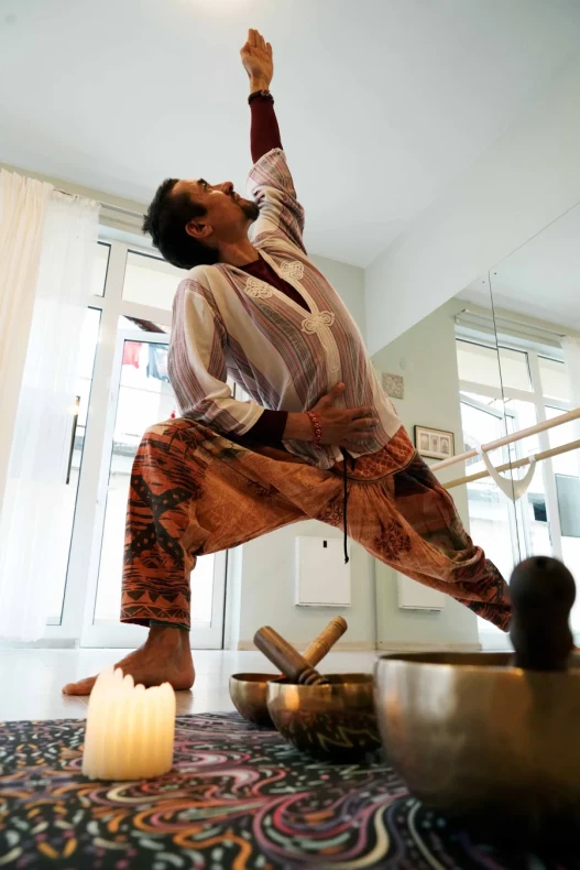 Терапевтична йога за гръбначния стълб Терапевтична йога за гръбначния стълб