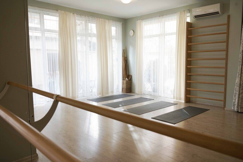 Арт и Спорт Академия - БЛАГАРИ Арт и Спорт Академия - БЛАГАРИ