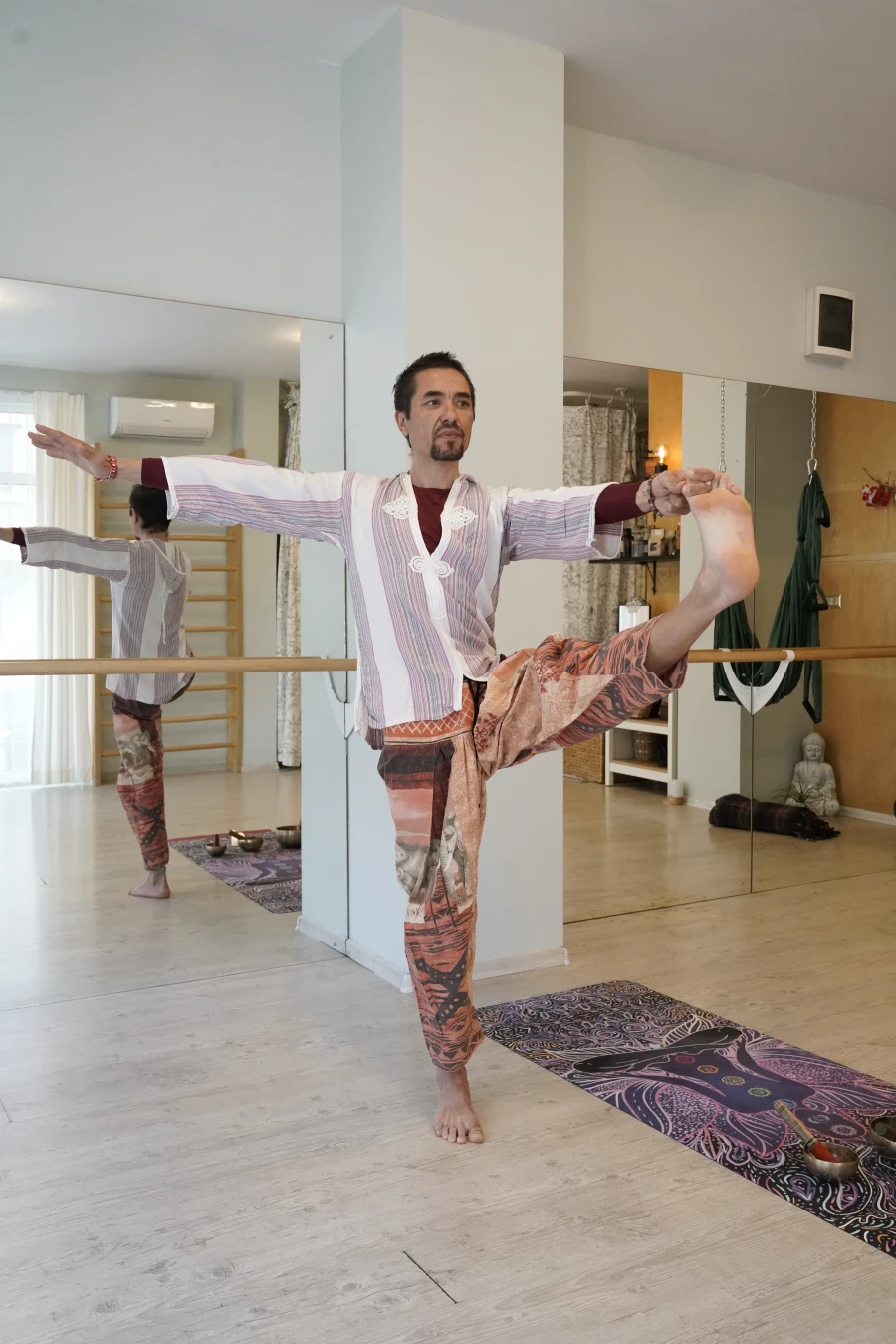 Класическа йога - Reservation.Studio Класическа йога - Reservation.Studio