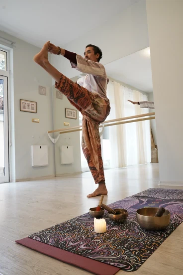 Ободряваща йога Ободряваща йога