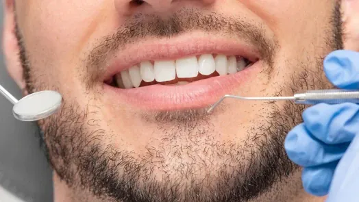 д-р Любомир Янев - Зъболекар