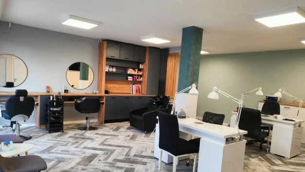 Reflection - your beauty salon Reflection - your beauty salon