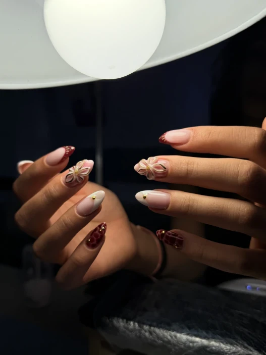 Маникюр с гел лак и декорации