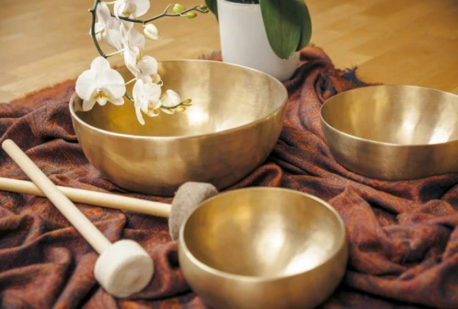 HATHA YOGA & RRANAYAMA & MEDITATION 90 min - Reservation.Studio