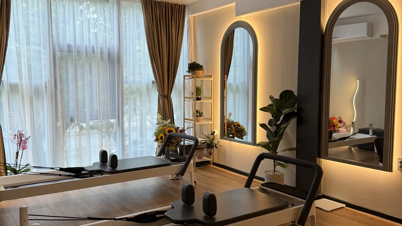 The Rush Studio Z The Rush Studio Z