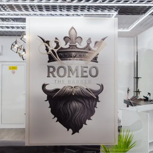 ROMEO The Barber