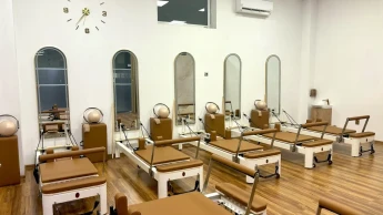 Ashley Shapes Atelier