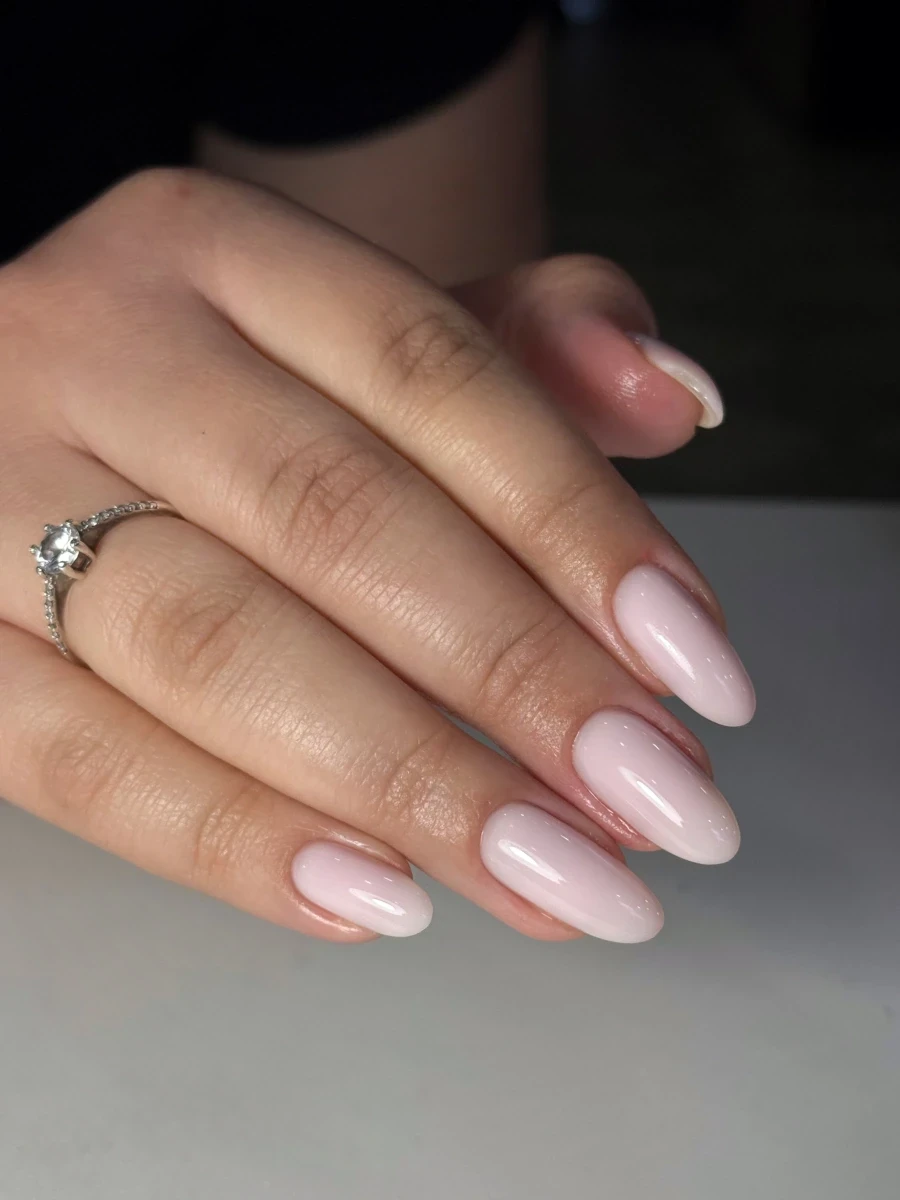 Маникюр с гел лак - Reservation.Studio Маникюр с гел лак - Reservation.Studio