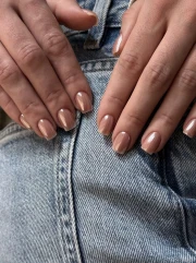 Маникюр с изравняване/укрепване с база и гел лак