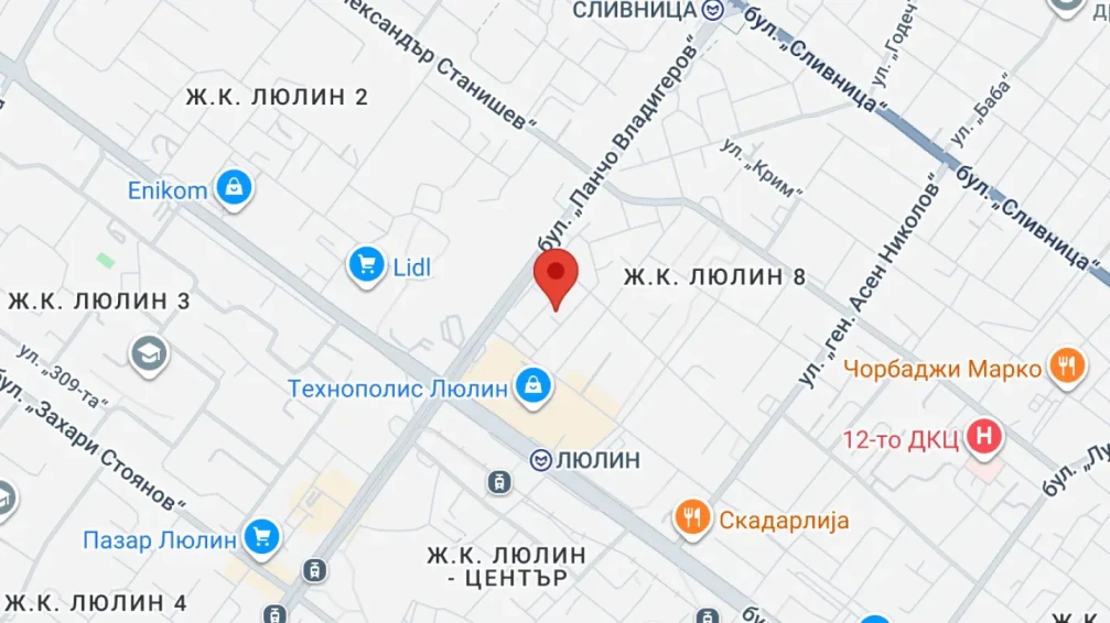 Voir Спортна зала чоН-Джи sur la carte
