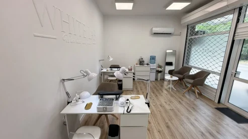 WHITE LAB BEAUTY STUDIO