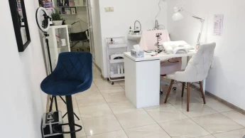 Sisters studio Sisters studio