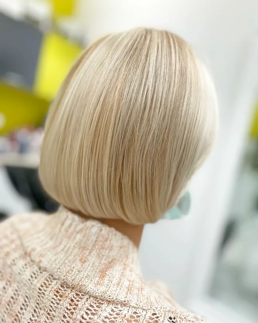 Дамско подстригване и стайлинг - Reservation.Studio Дамско подстригване и стайлинг - Reservation.Studio