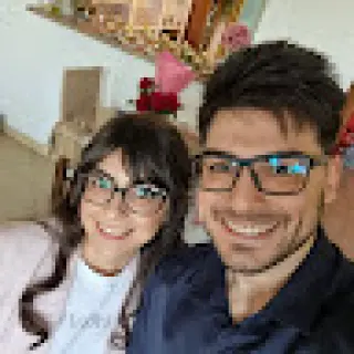 https://cdn.reservation.studio/media/50927/conversions/ACg8ocI3_2oI4R8DRJc83jut0dPybRxOlKta48n2nQMuNUskHKjZz1OrfQ=s96-c-avatar.webp?v=1789537263