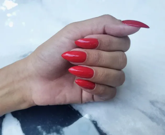 Маникюр  с Гел лак (Къси нокти) - Reservation.Studio