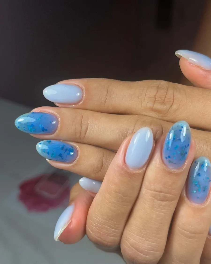 Маникюр  с Гел лак (Къси нокти) - Reservation.Studio