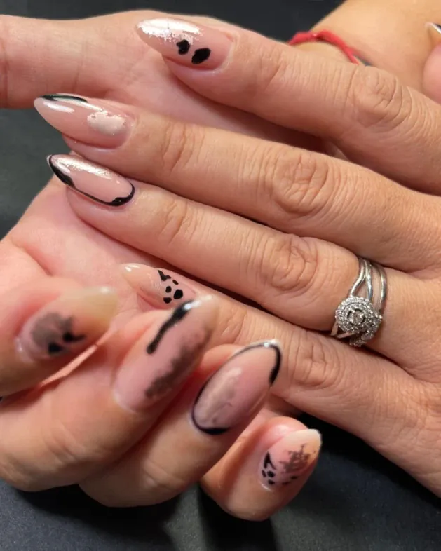 Маникюр с Гел лак (Къси нокти) - Reservation.Studio Маникюр с Гел лак (Къси нокти) - Reservation.Studio