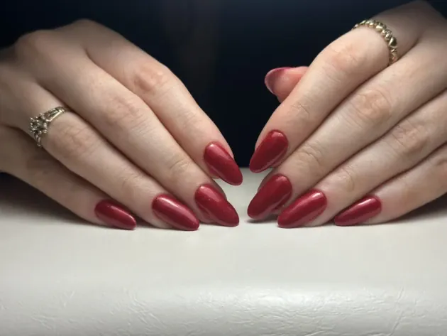 Маникюр с гел лак - Reservation.Studio