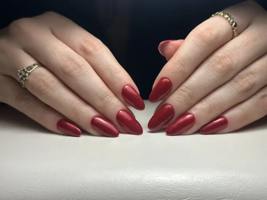 Маникюр с гел лак - Reservation.Studio Маникюр с гел лак - Reservation.Studio