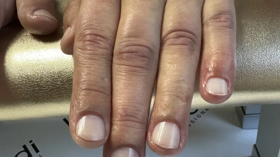 Маникюр за Господа