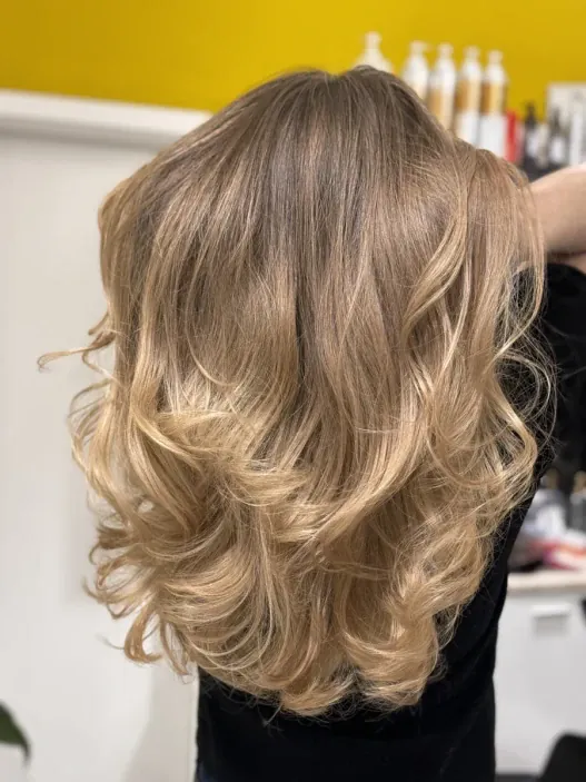 Боядисване и стайлинг Боядисване и стайлинг