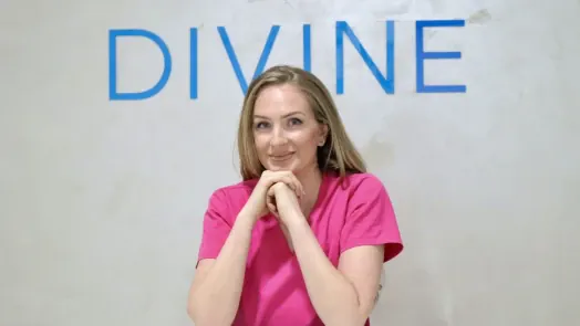 Divine - холистичен и естетичен център Divine - холистичен и естетичен център