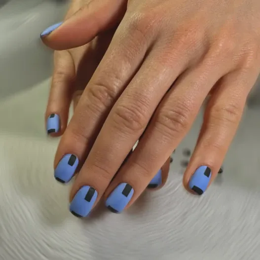 Маникюр  с Гел лак (Къси нокти)