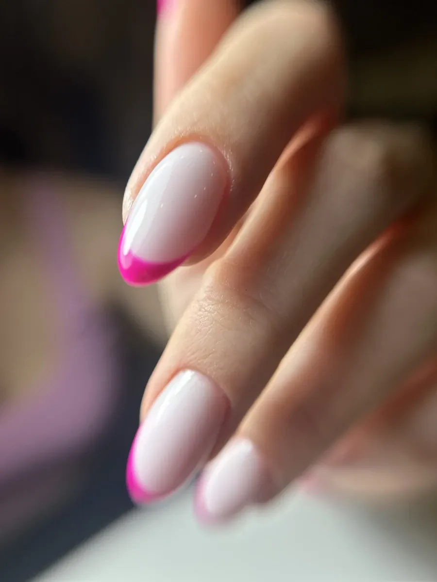 Маникюр с гел лак - Reservation.Studio Маникюр с гел лак - Reservation.Studio